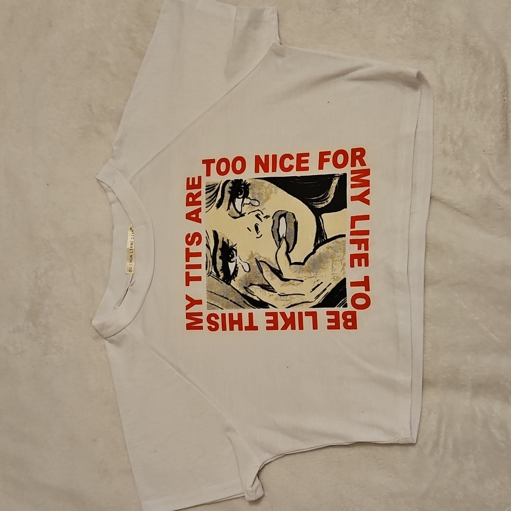 OU CHUN LIANG DIAN CROP TEASHIRT